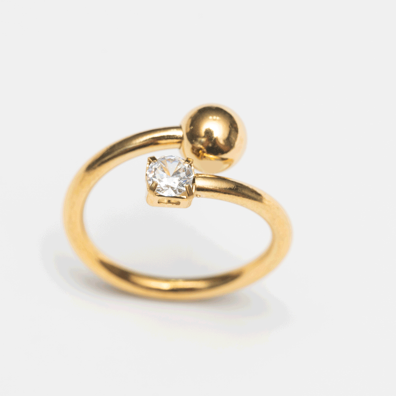 Beata Ring