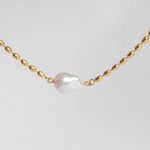 Stunning Pearl Necklace