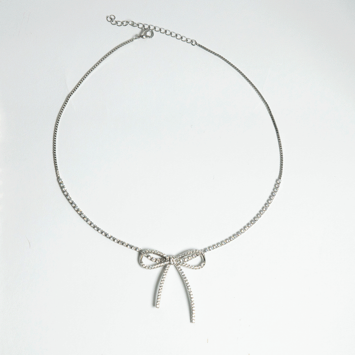 Silver Ribbon Necklace