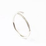 Anillo de acero inoxidable con zirconias