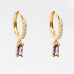Arete dorado de acero inoxidable con zirconia morada