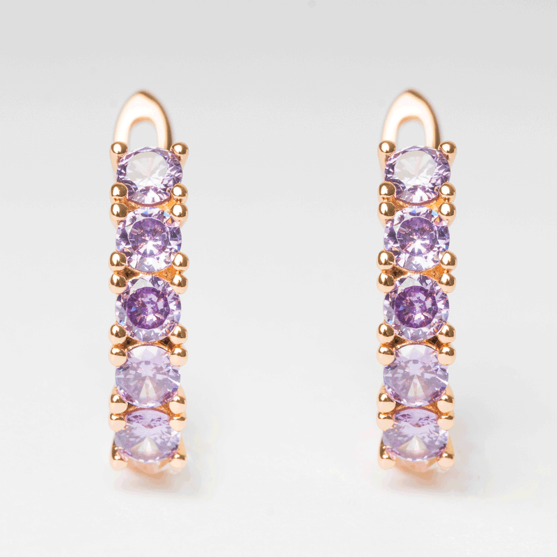 Arracada de acero inoxidable con zirconia morada 