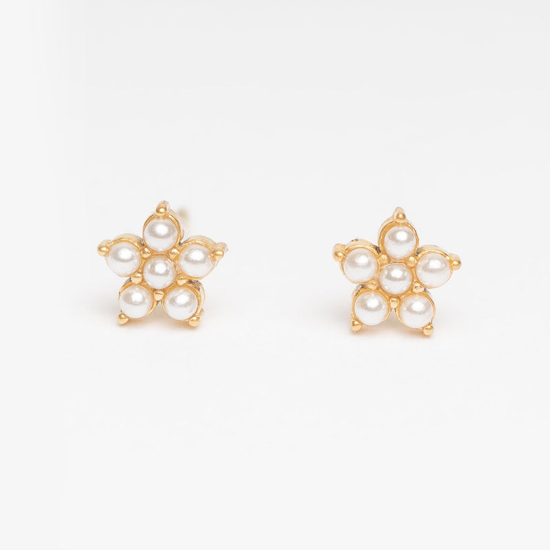 Bellis Studs