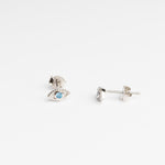 Aretes tipo Studs Minis de Plata en color plateado