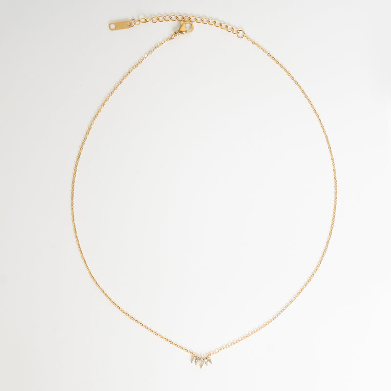 Collar dorado de acero inoxidable con chapa de oro dorado y cristales de zirconia