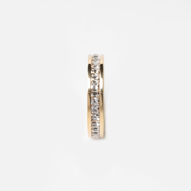 Anillo dorado con