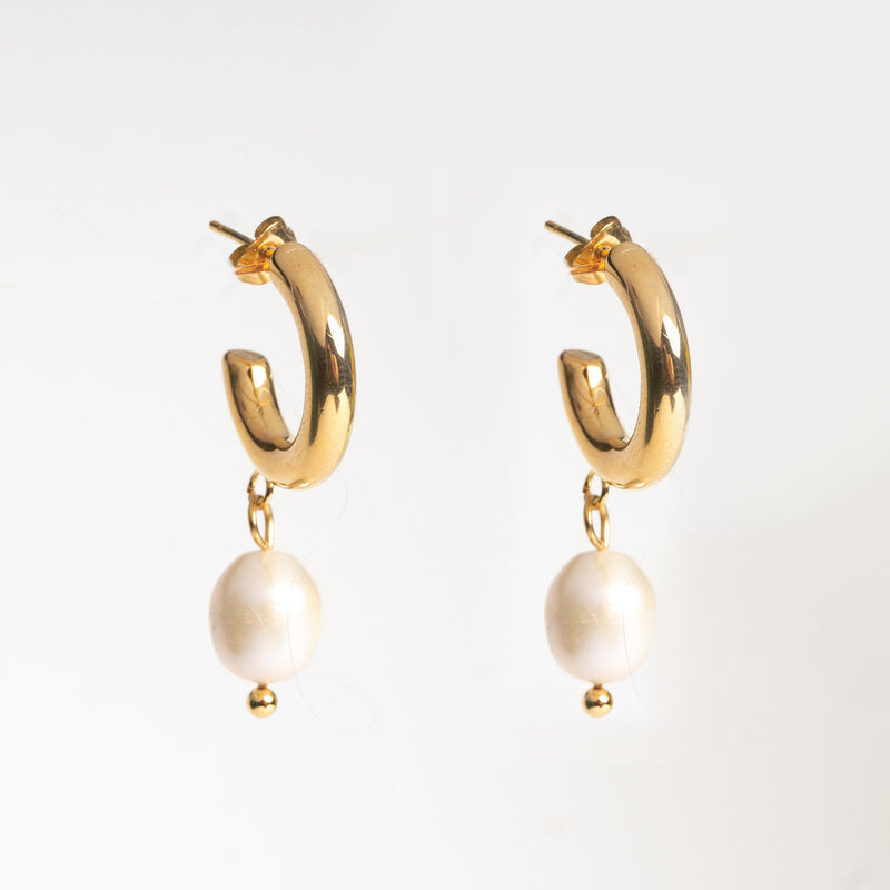 Julien Pearls Hoops