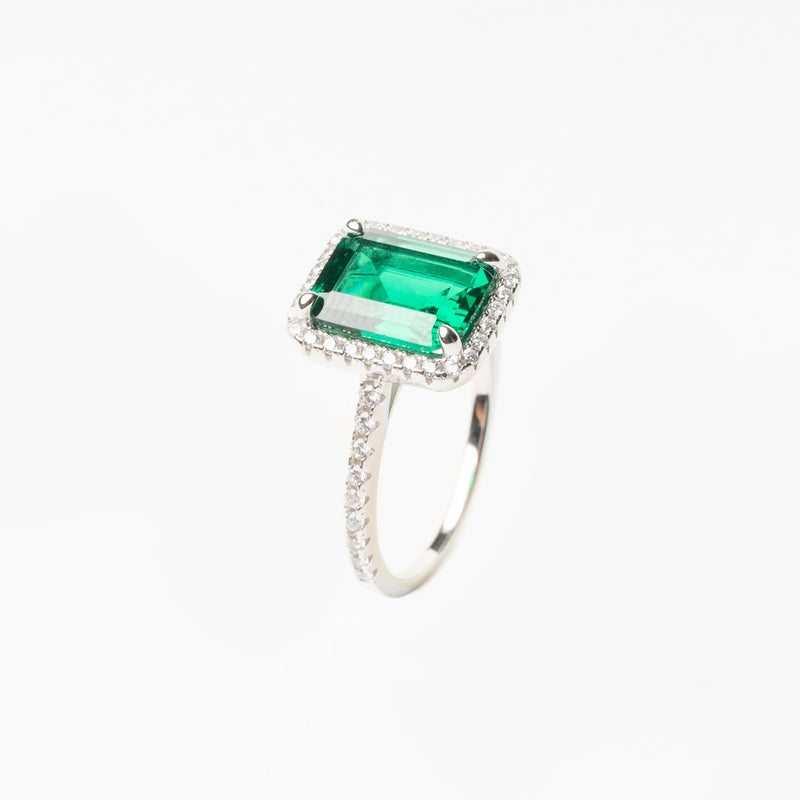 Anillo de Plata con Zirconias