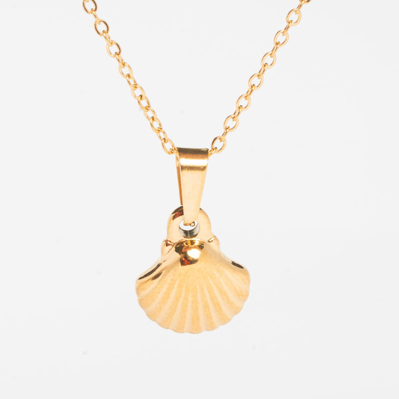 Shell Necklace II
