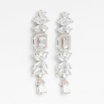 aretes largos de novia para bodas. Color Plateado con cristales de Circonias