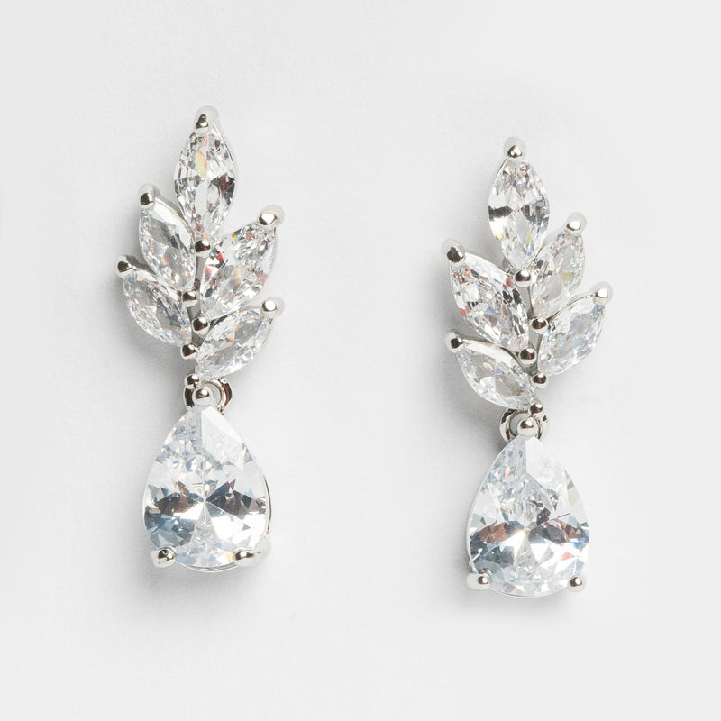 arete de boda en color plateado