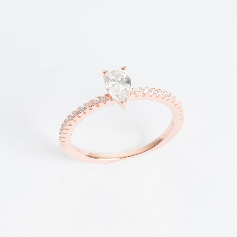 Lenen Drop Ring