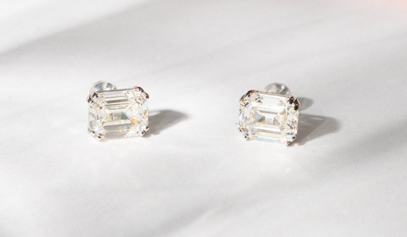 Oia Rectangle Studs