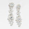 aretes largos en color plateado con cristales de zirconias